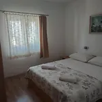 Διαμέρισμα Dijana *