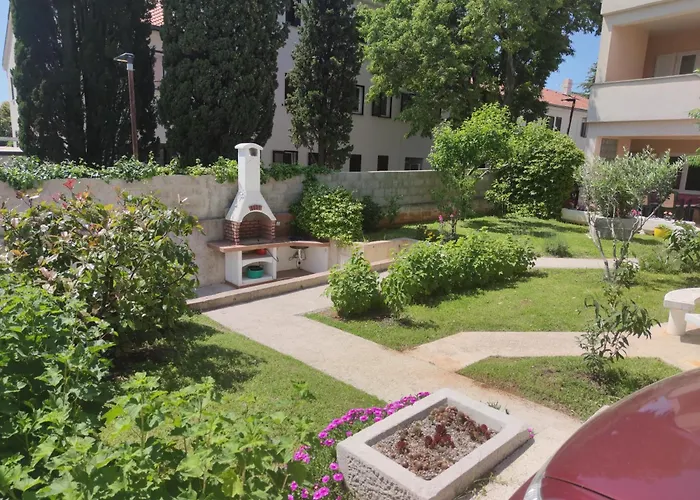 Dijana Apartament Veglia